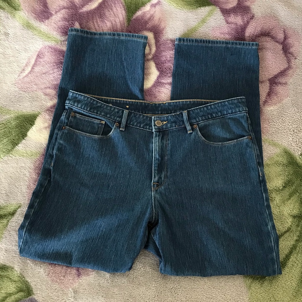 L.L. Bean Women’s Petite Jeans 👖 - Picture 3 of 14